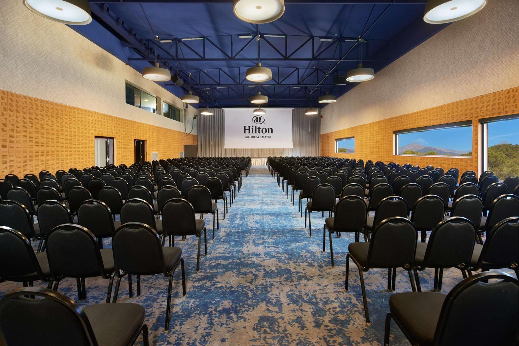 Hilton Mallorca Galatzo Peguera Exterior photo Hilton Garden Inn