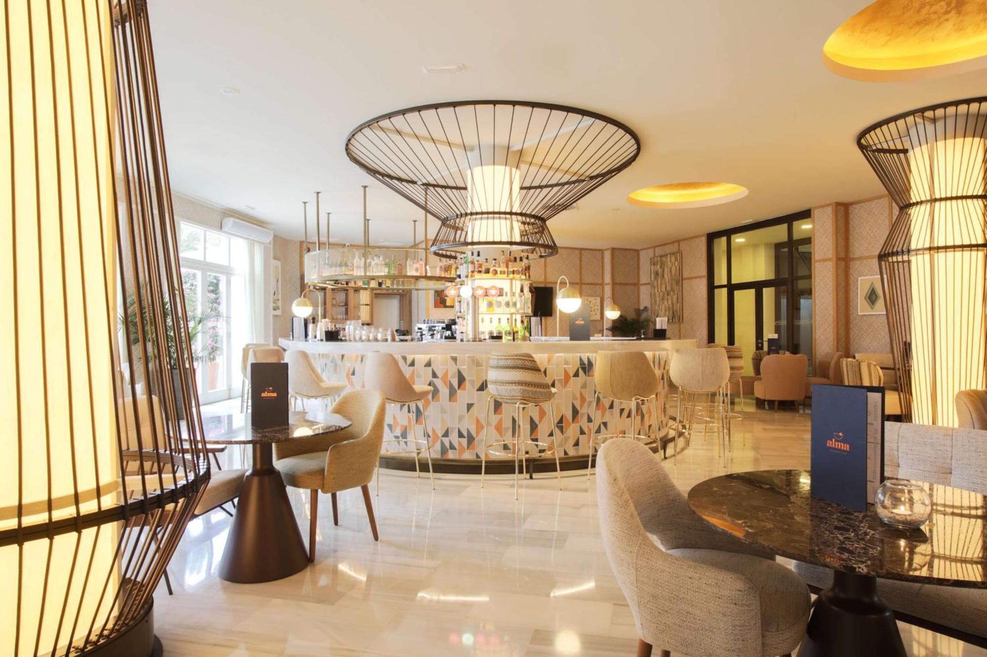 Hilton Mallorca Galatzo Peguera Exterior photo The bar at the hotel